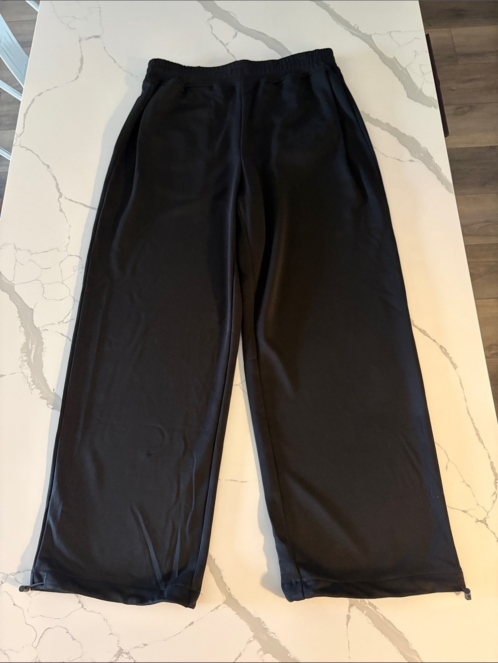 HALARA Wide Leg Black Pull-On Pants with Cinch Bottoms ~ Large ~ Black
